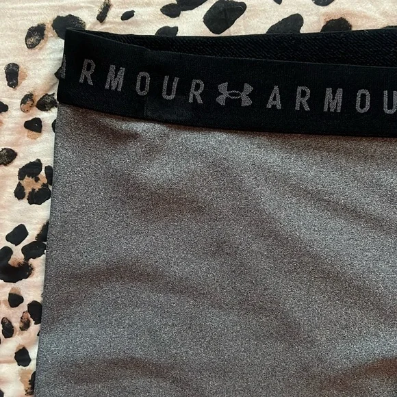 Under armour workout shorts size XL - Picture 4 of 10